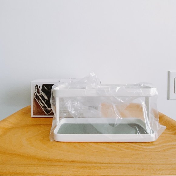 Yamazaki Tower Tablet Remote Control Rack - White - Picture 3 of 5